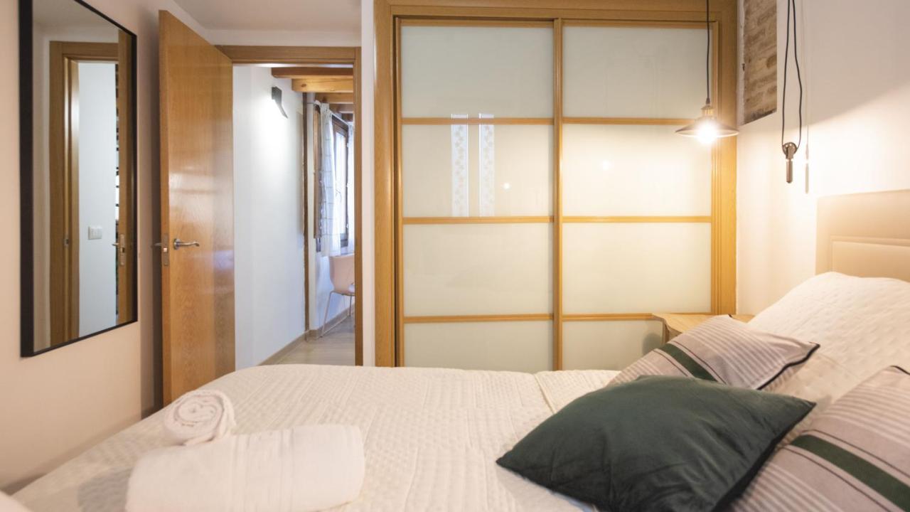 Madera Y Piedra - Apartamentos Aloha Толедо Екстериор снимка